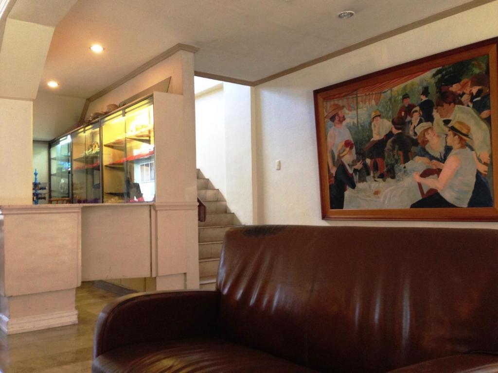 Beverly Boutique Business Hotel Себу Экстерьер фото