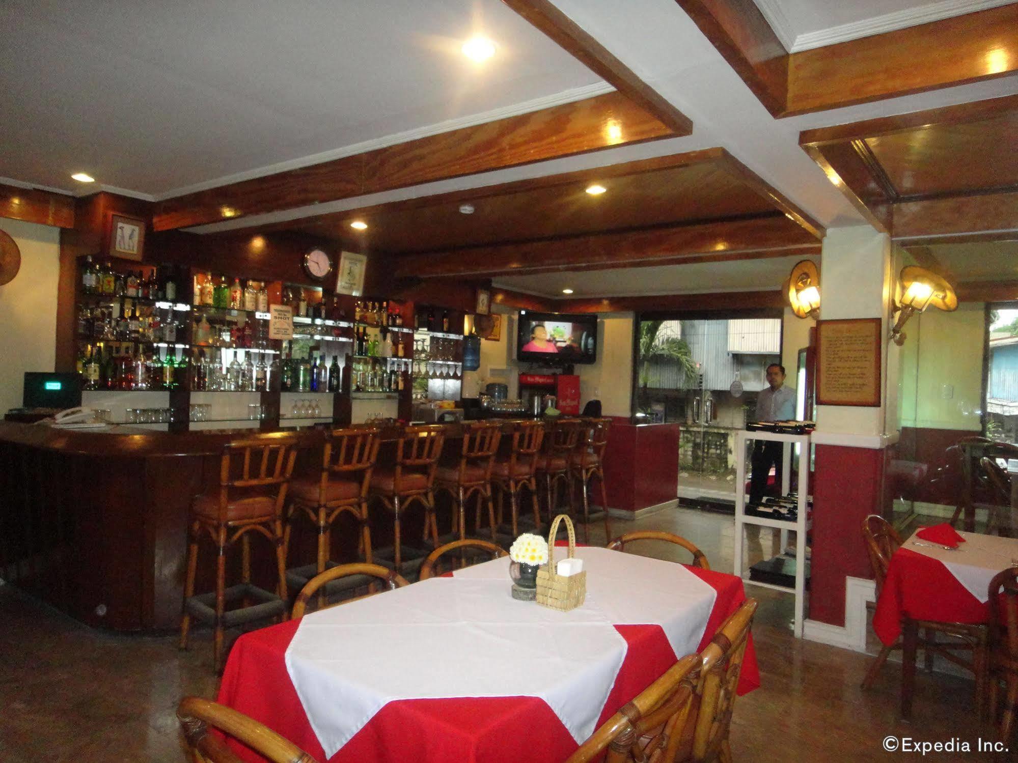Beverly Boutique Business Hotel Себу Экстерьер фото